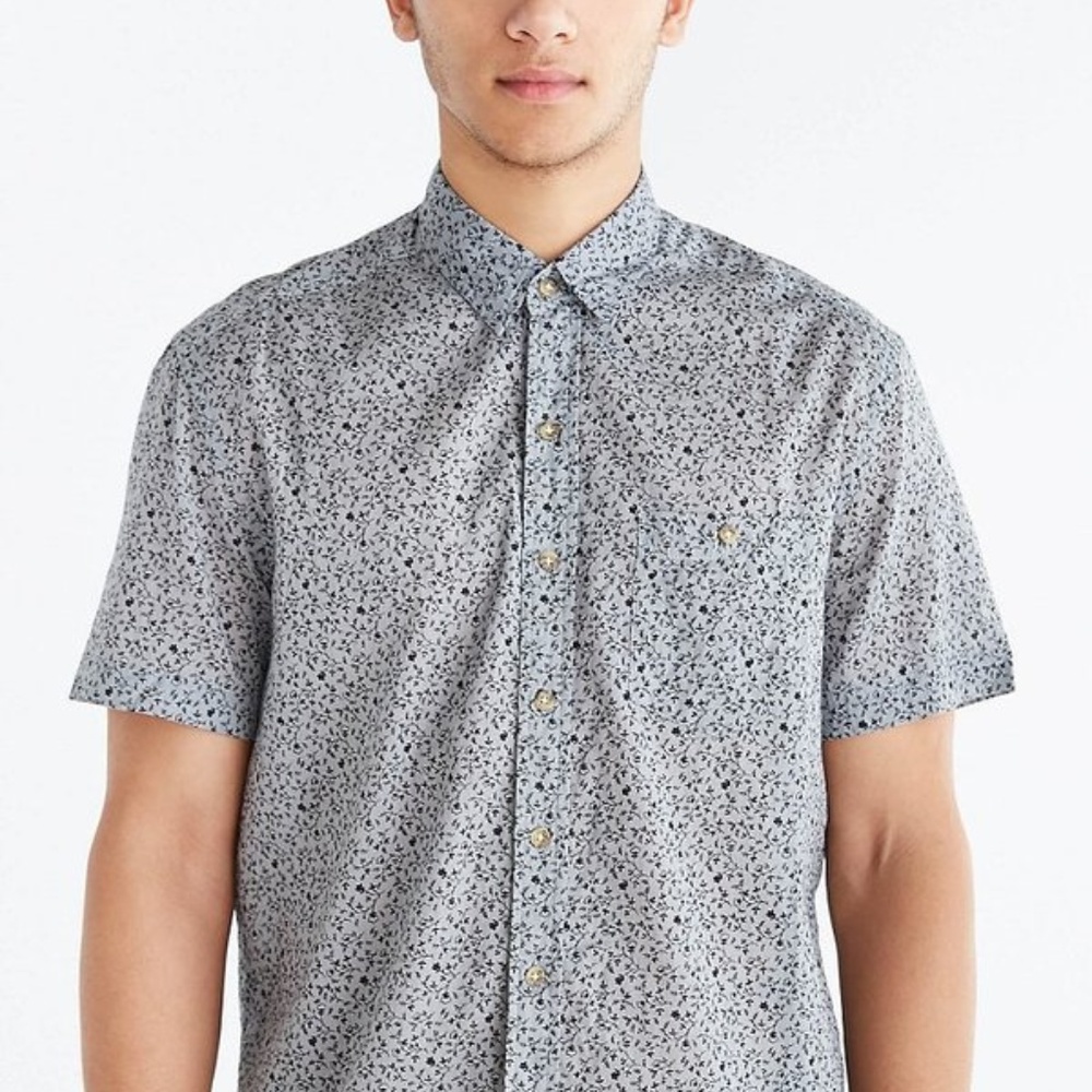 Salt Valley Ditsy Floral Short Sleeve Button Down